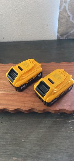 DeWalt 20V 6Ah Lithium-Ion Batteries – Set of 2