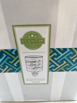 Dream It, Live It, Love It Scentsy Wall Warmer
