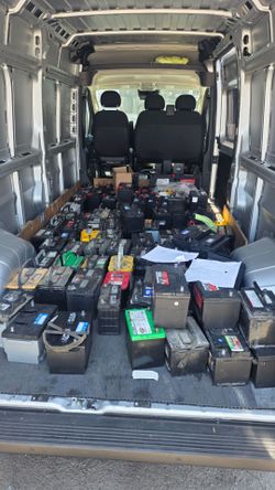 Car Batteries 24f H5 34 78 65 48 49 47 H6 H7 51r 94r 86 H8 H9 Truck SUV And Car Battery with Warranty. FIRM Price is $59.99 Bateria Carro Car Battery