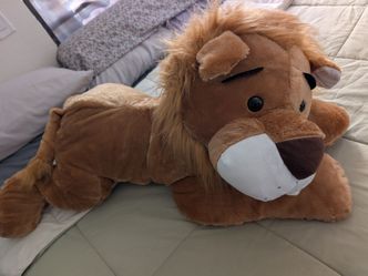 Big lion plush