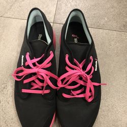 Reebok running shoes size 9.5