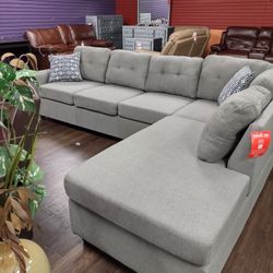 New Sectional Sofa With Reversible Chaise Lounge