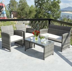 COMPLETELY BRAND NEW OUTDOOR SET