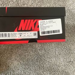 Jordan 1 Retro High OG Metallic Gold. (2020)