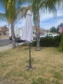 Outdoor Patio Umbrella with Stand
