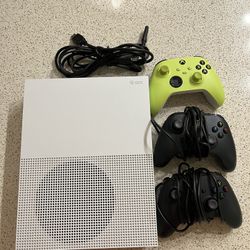 XBOX One S 