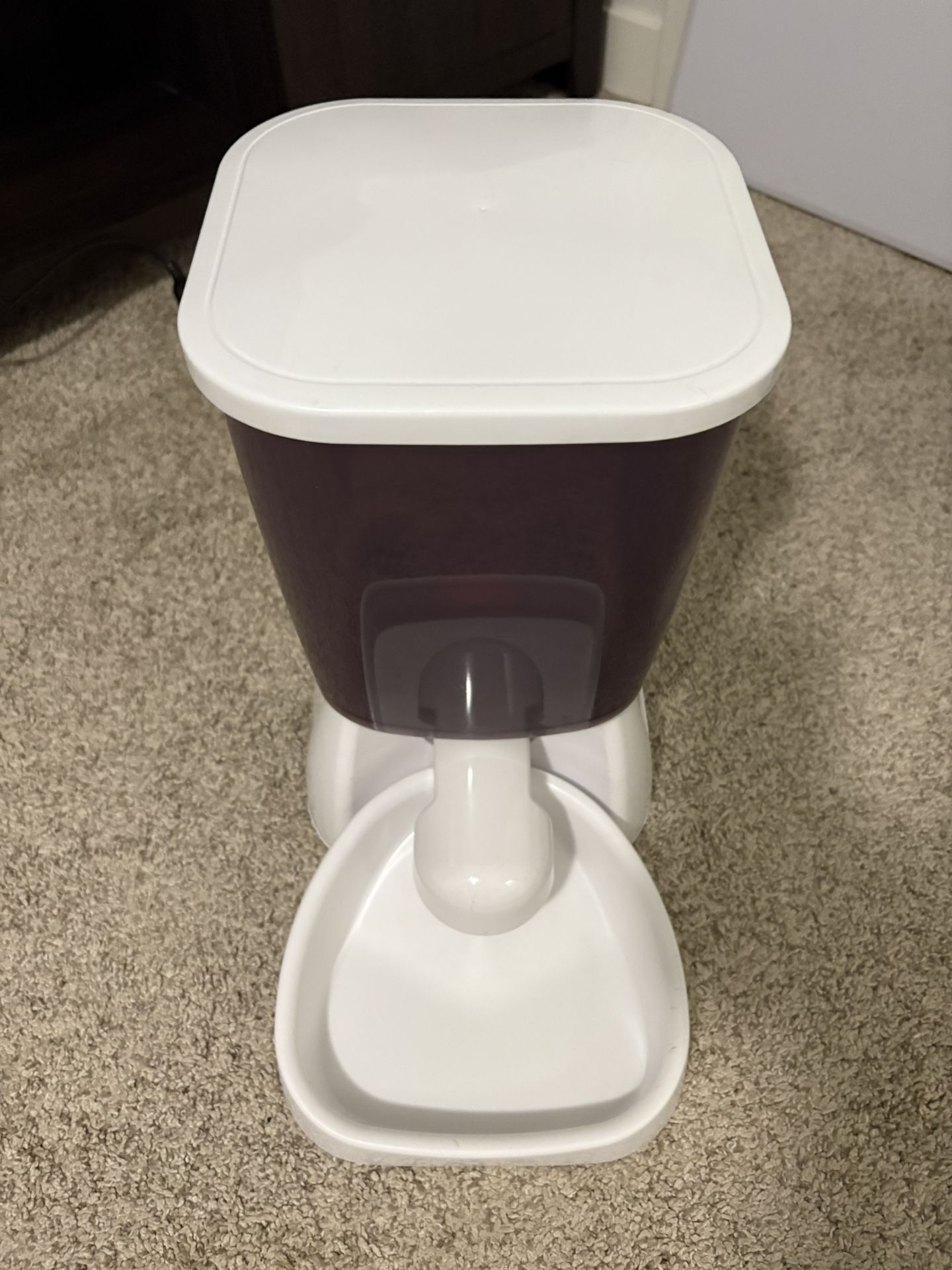 Cat Mate Automatic Feeder