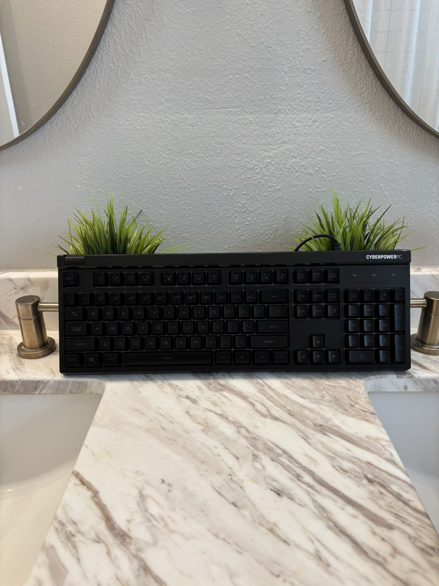 NOSHI O2 RGB USB KEYBOARD