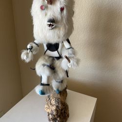 Old Traditional Style Hopi White Bear Kachina