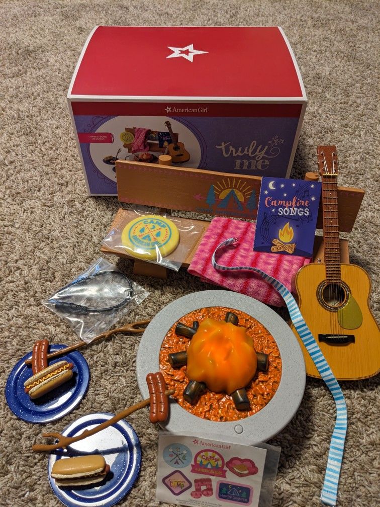 American Girl, Truly Me, Camp American Girl Campfire Set, Excellent Condition In Box - Complete!