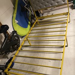 Twin Size Headboard And Frame (Nearly New )