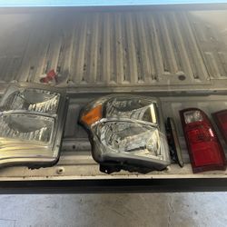 2013 Ford Truck OE Light Assemblies