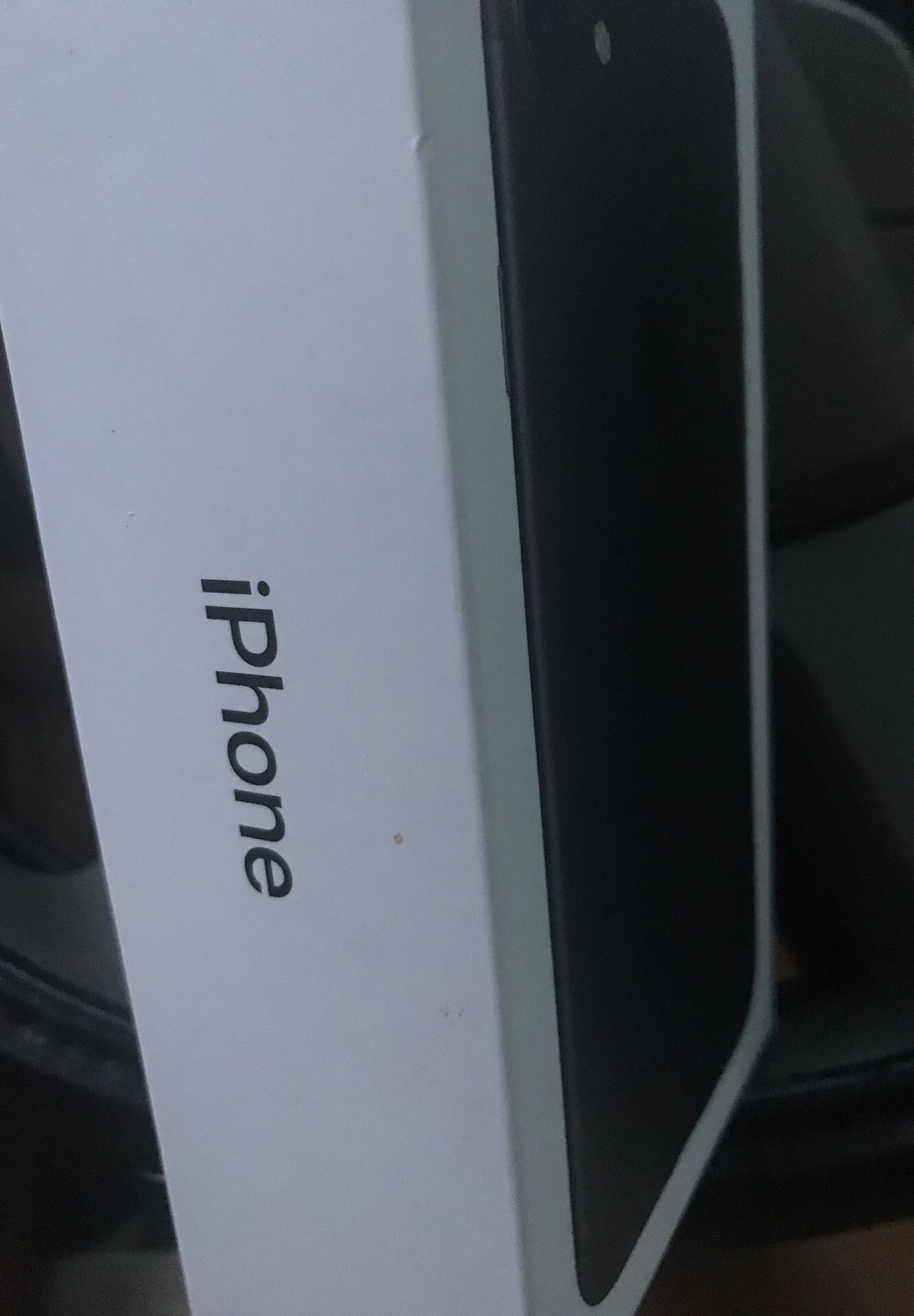 iPhone 7 BLK 128 GB ! Att