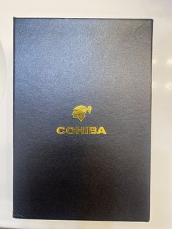 Portable Cigar Humidor