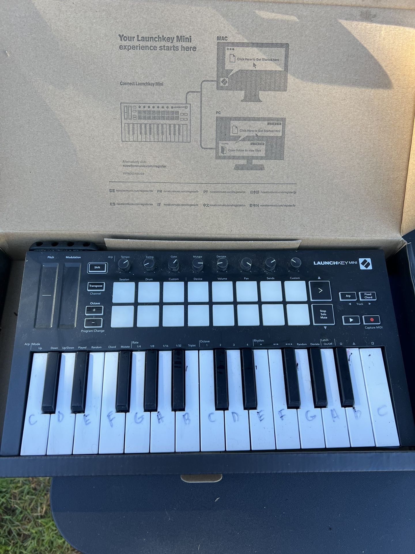 Novation Launchkey Mini MK3 25-Key MIDI Keyboard Controller Used