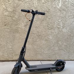 Electric scooter