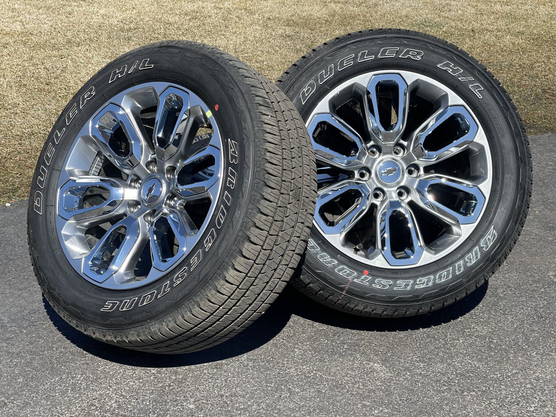 2024 NEW 20" Chevy Tahoe Silverado Suburban Rims 6 lug GMC Sierra Yukon Wheels Bridgestone Tires 275/55R20 Denali