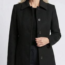 Women's Size S  Wool Long-Sleeve Pecoat