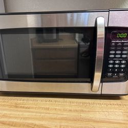 Hamilton Beach Microwave 
