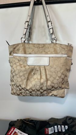 Bolso de dama purse