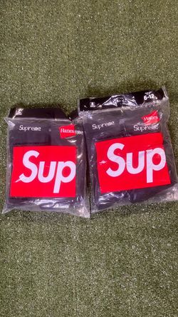 Cashapp/Shipping only black supreme socks