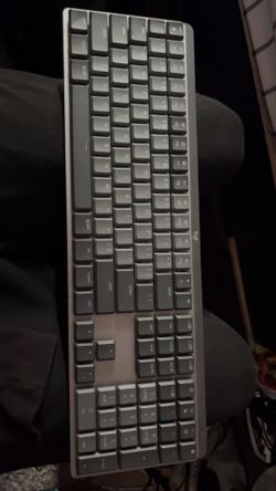 Logic HX mechanical Z RGB Keyboard