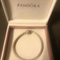 PANDORA BRACELET AUTHENTIC LEATHER