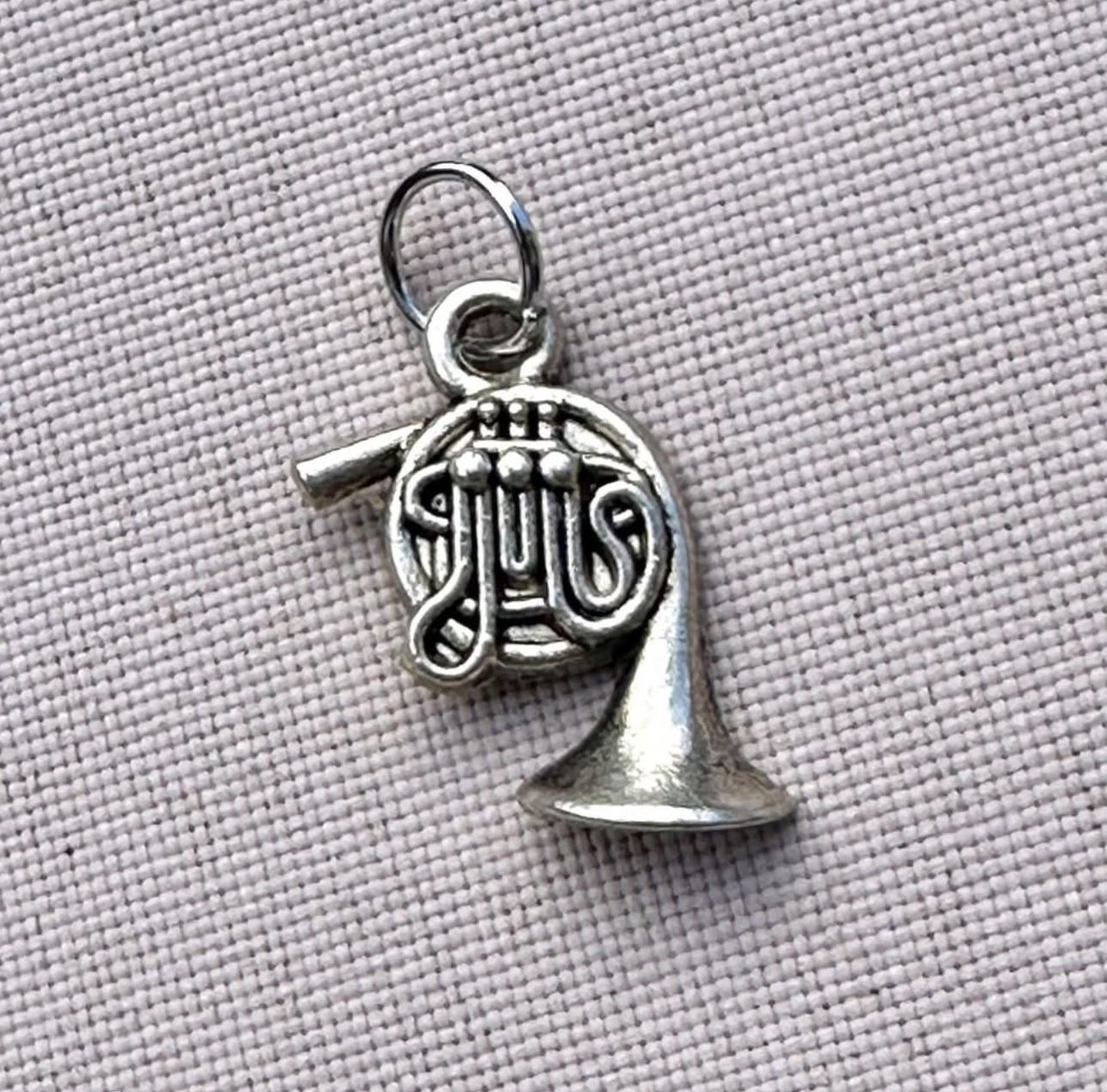๐ฏ Fun silver tone French horn tuba musical instrument charm pendant