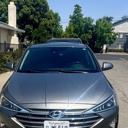 2019 Hyundai Elantra