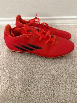 Soccer cleats