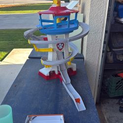 Paw Patrol Outlook Tower
