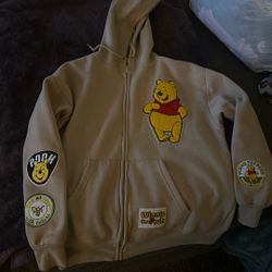 Winnie The Pooh Beige Sweater Hoodie Size Large