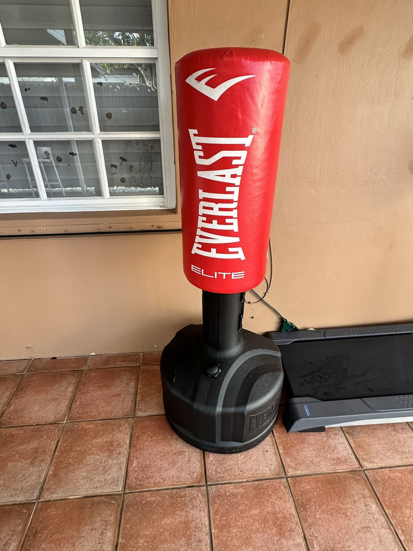 punching bag and treadmill 