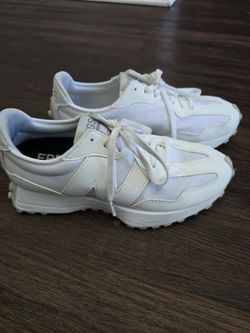 New Balance FIG shoes
