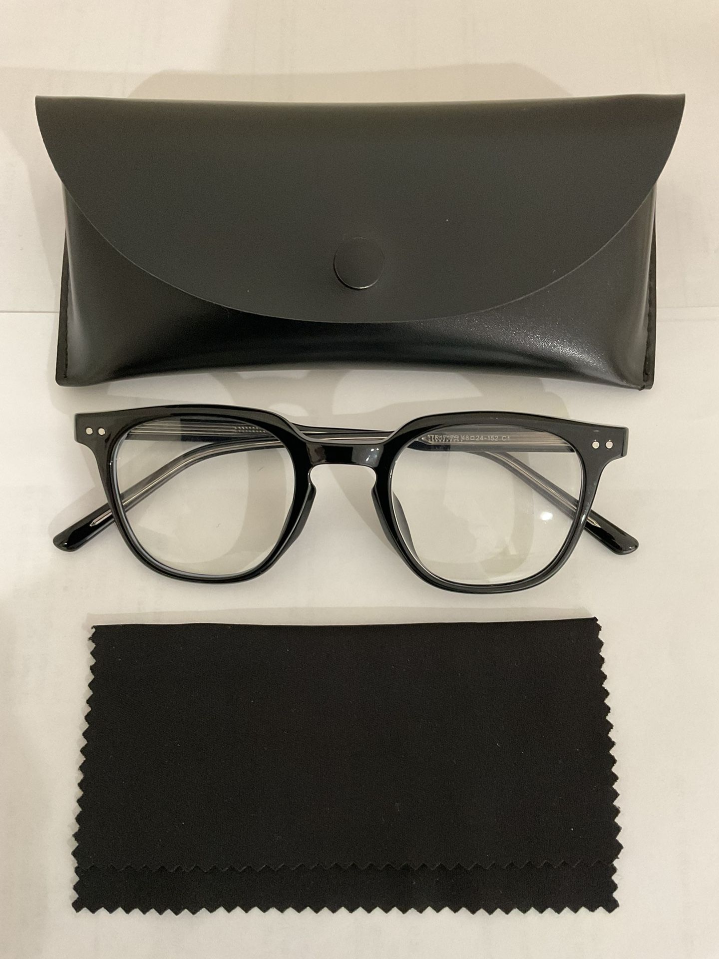 Blue light blocking eye glasses