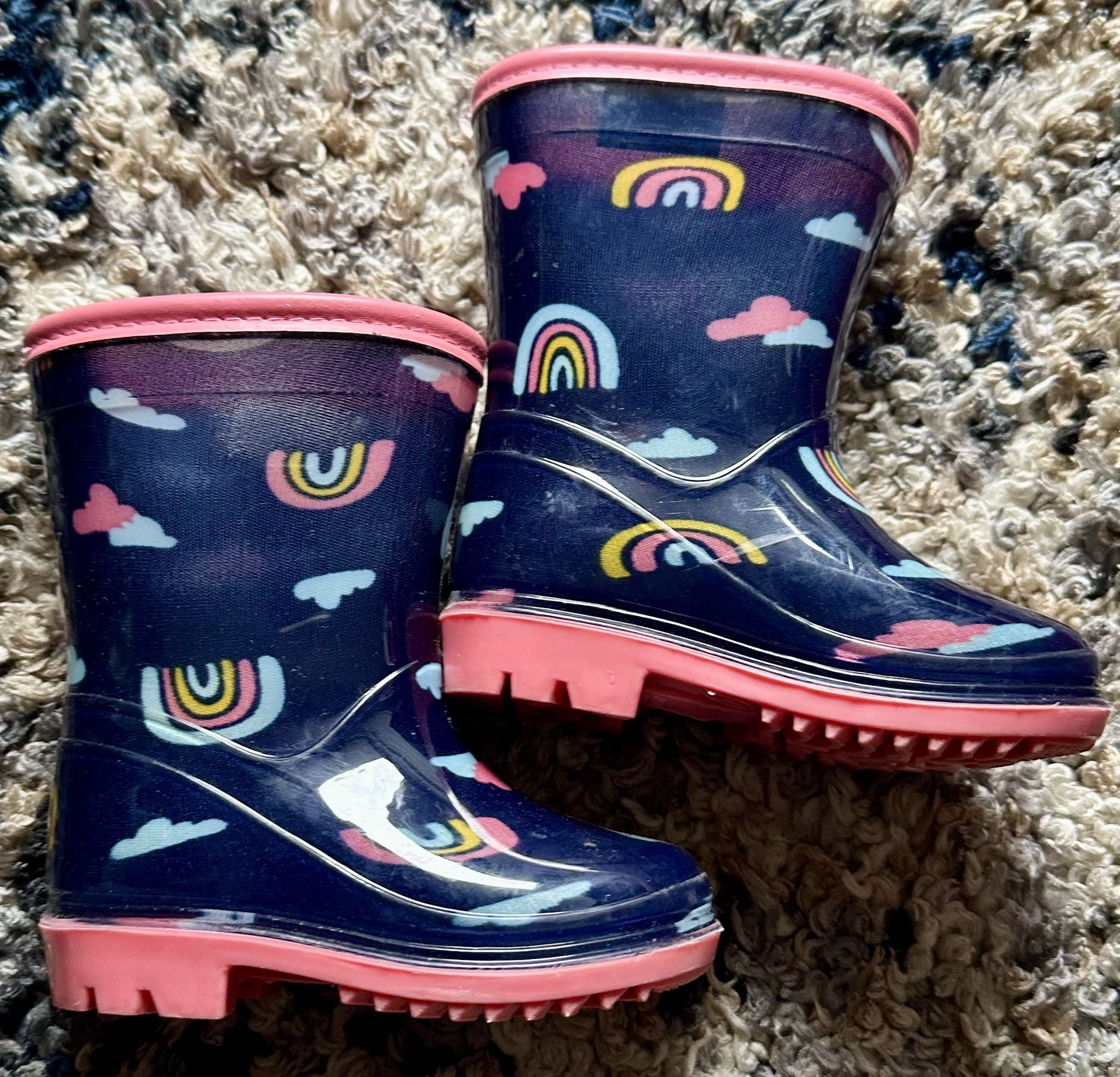 Toddler Girl’s Rain Boots. 