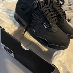 Jordan 4 Retro 