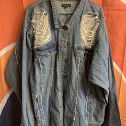 WOMANS PLUS SIZED JEAN JACKET
