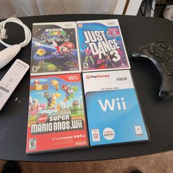 FOR SALE Used Nintendo Wii U w/ Games & Accessories 