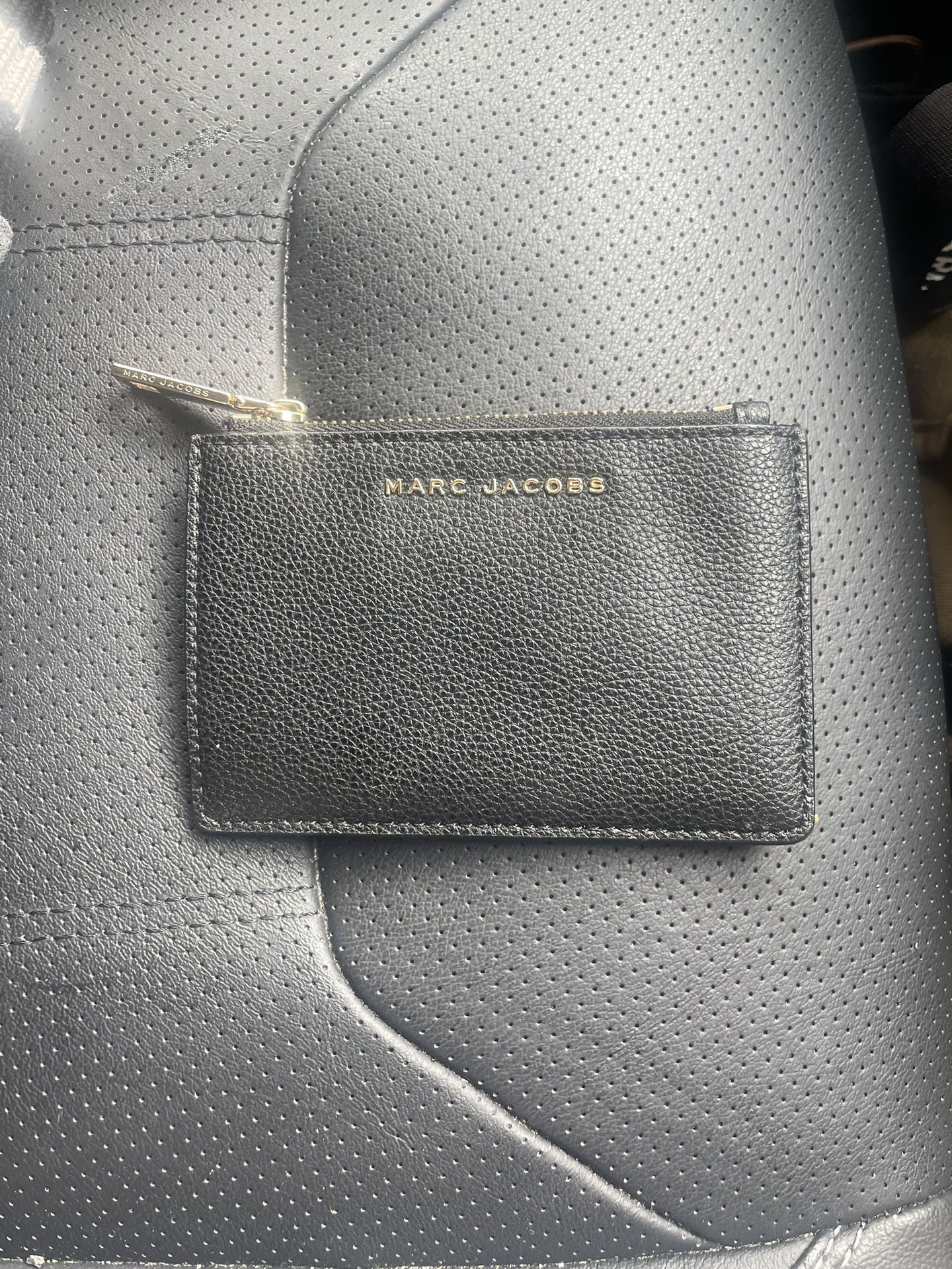 Marc Jacobs Minimalist Wallet ( New)