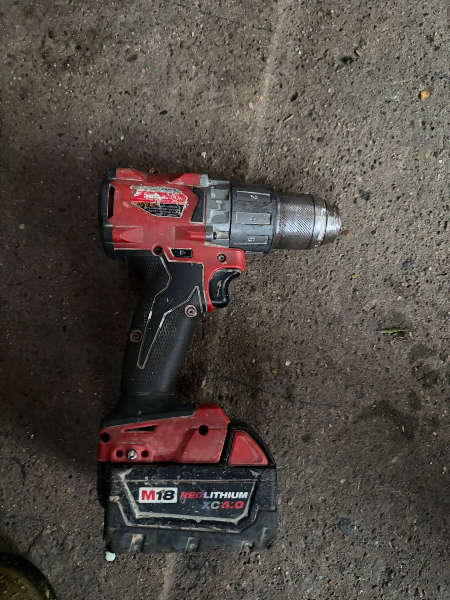 Hammer drill Two batteries and charger