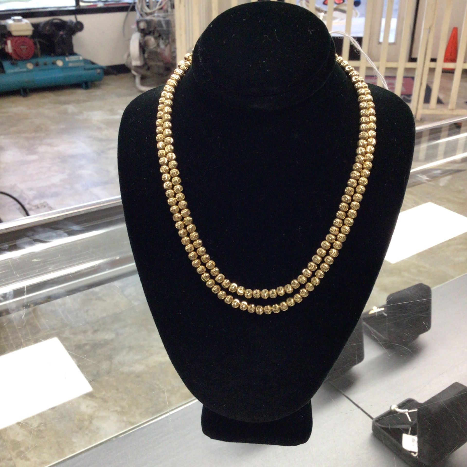 10kt Yellow Gold Beaded Necklace