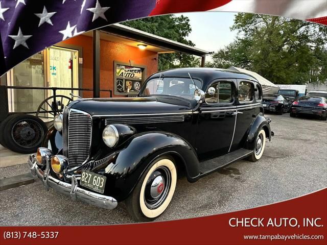 1938 Dodge Seadan