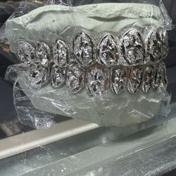 Grillz / 12&12 TOP N BOTTOM SILVER SET
