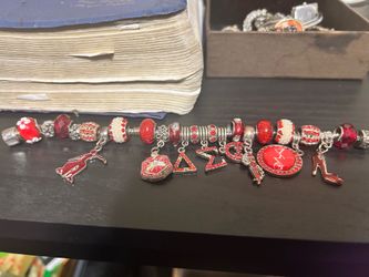 Delta bracelet( Fayetteville