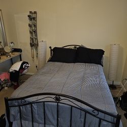 Full Size Mattress and Box Spring