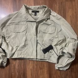 CROPPED CARGO BOMBER JACKET Size Medium