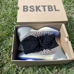 Yeezy Bsktbl Knit