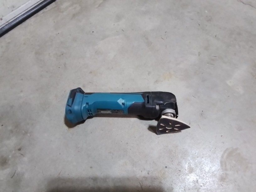 Makita Osolating Tool 