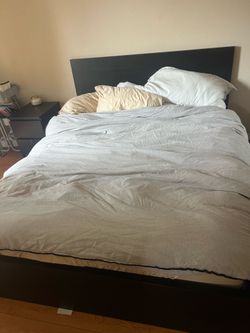 Queen bed and nightstand
